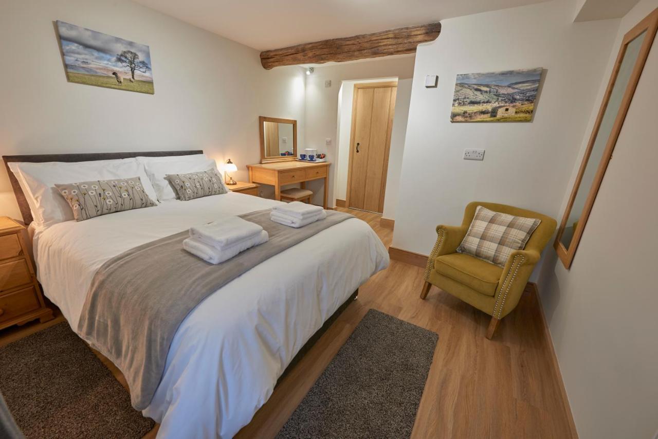 Dalecote Barn Bed & Breakfast Ingleton  Bagian luar foto