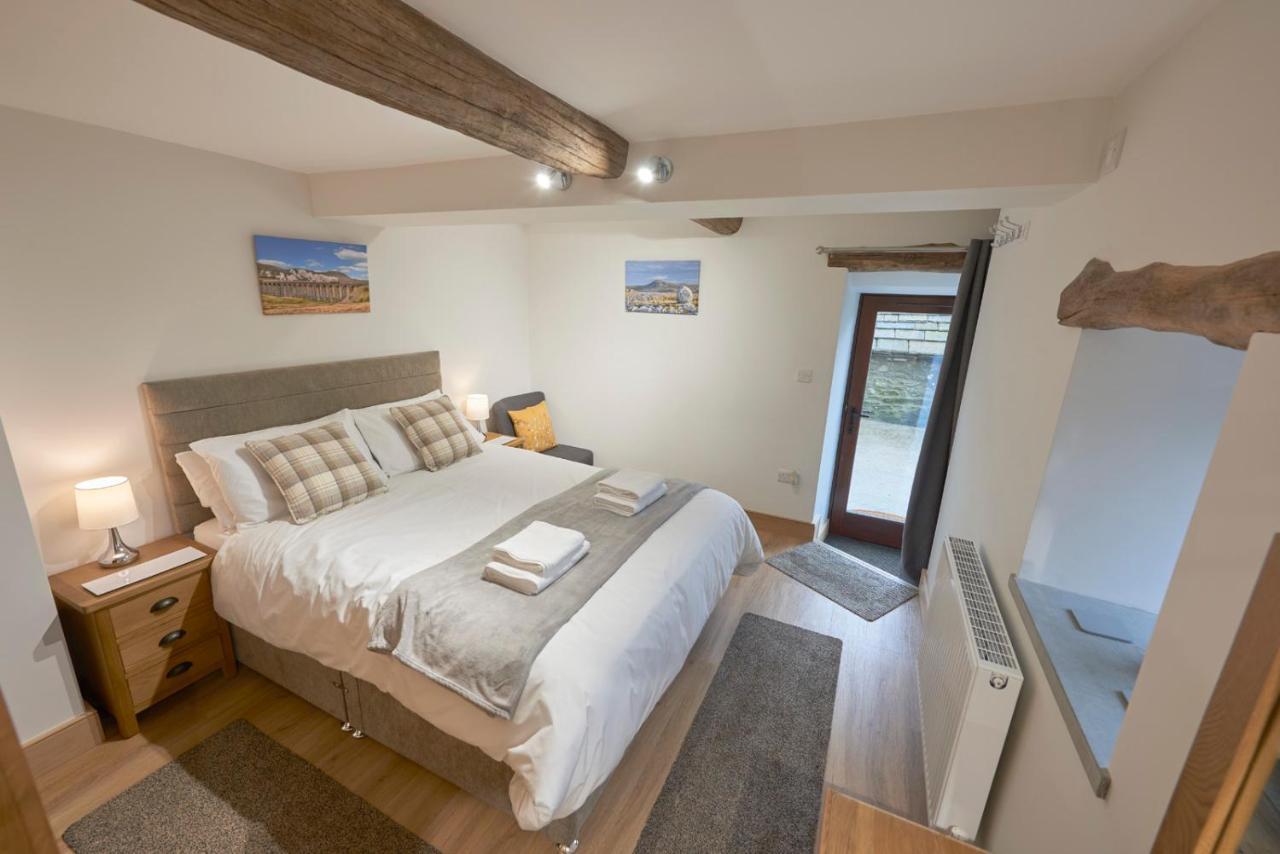 Dalecote Barn Bed & Breakfast Ingleton  Bagian luar foto