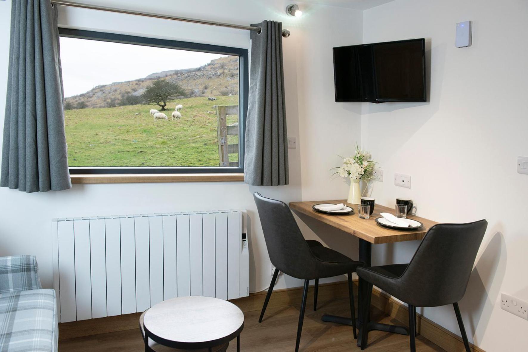 Dalecote Barn Bed & Breakfast Ingleton  Bagian luar foto